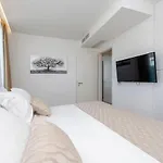 Tadic * 자다르