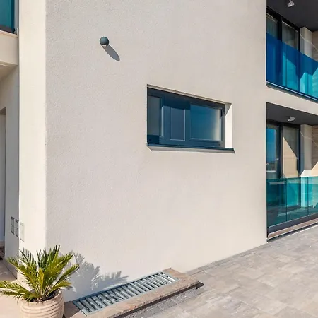 Apartman Tadic *